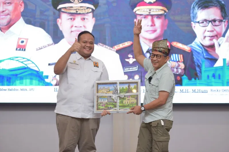 Tim Insinyur Ulul Azmi (UaZ) Consulting saat kunjungan teknis lapangan